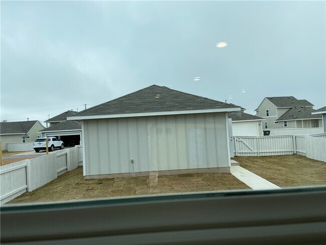 Building Photo - 340 Fabion St