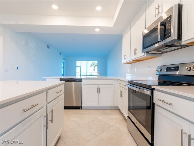 Building Photo - 5807 Double Eagle Cir