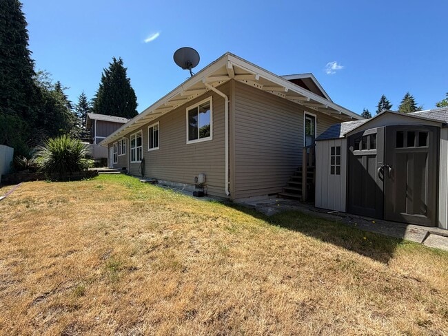 Building Photo - 3826 SW 327th St