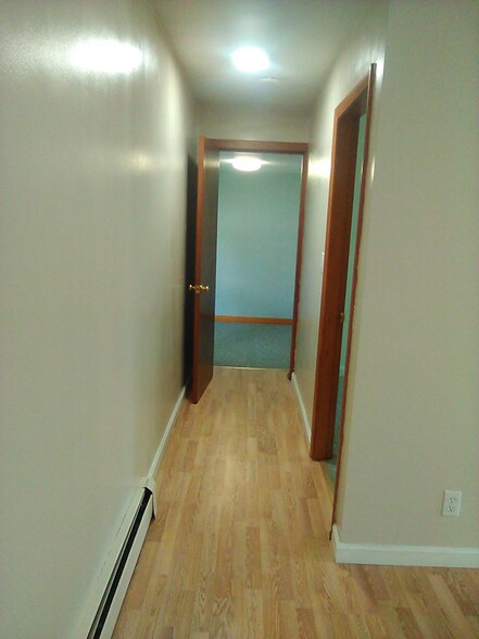 Building Photo - 22 Jordan Ave