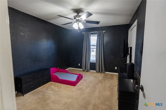 Building Photo - 1306 Ruiz Dr