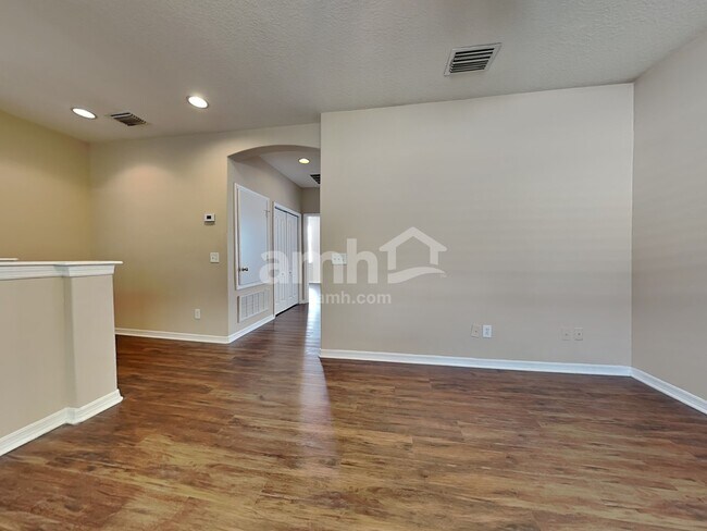 Building Photo - 1307 Gentilly Ln