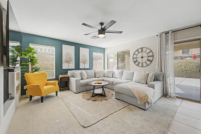 Building Photo - 7464 W Potter Dr