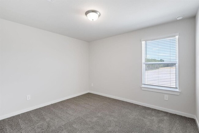 Building Photo - 340 Willow Sage Ct