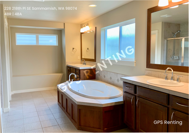 Building Photo - Available Now! Spacious 4BR Home in Pine M...