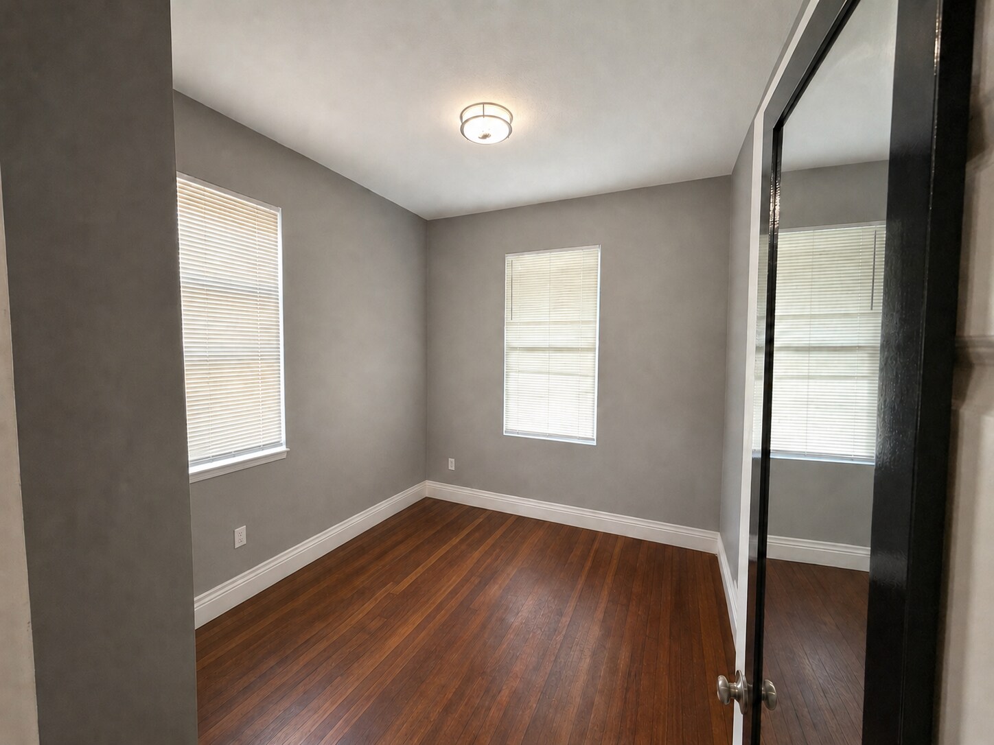 Building Photo - 153 Saratoga St