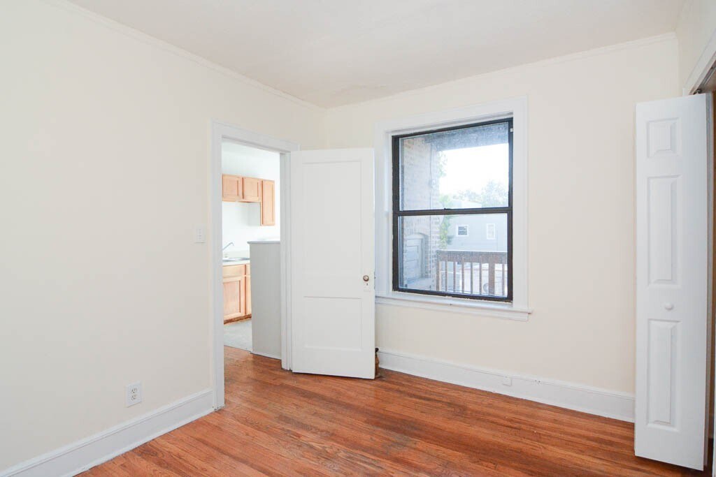 Building Photo - 2334 N Spaulding Ave