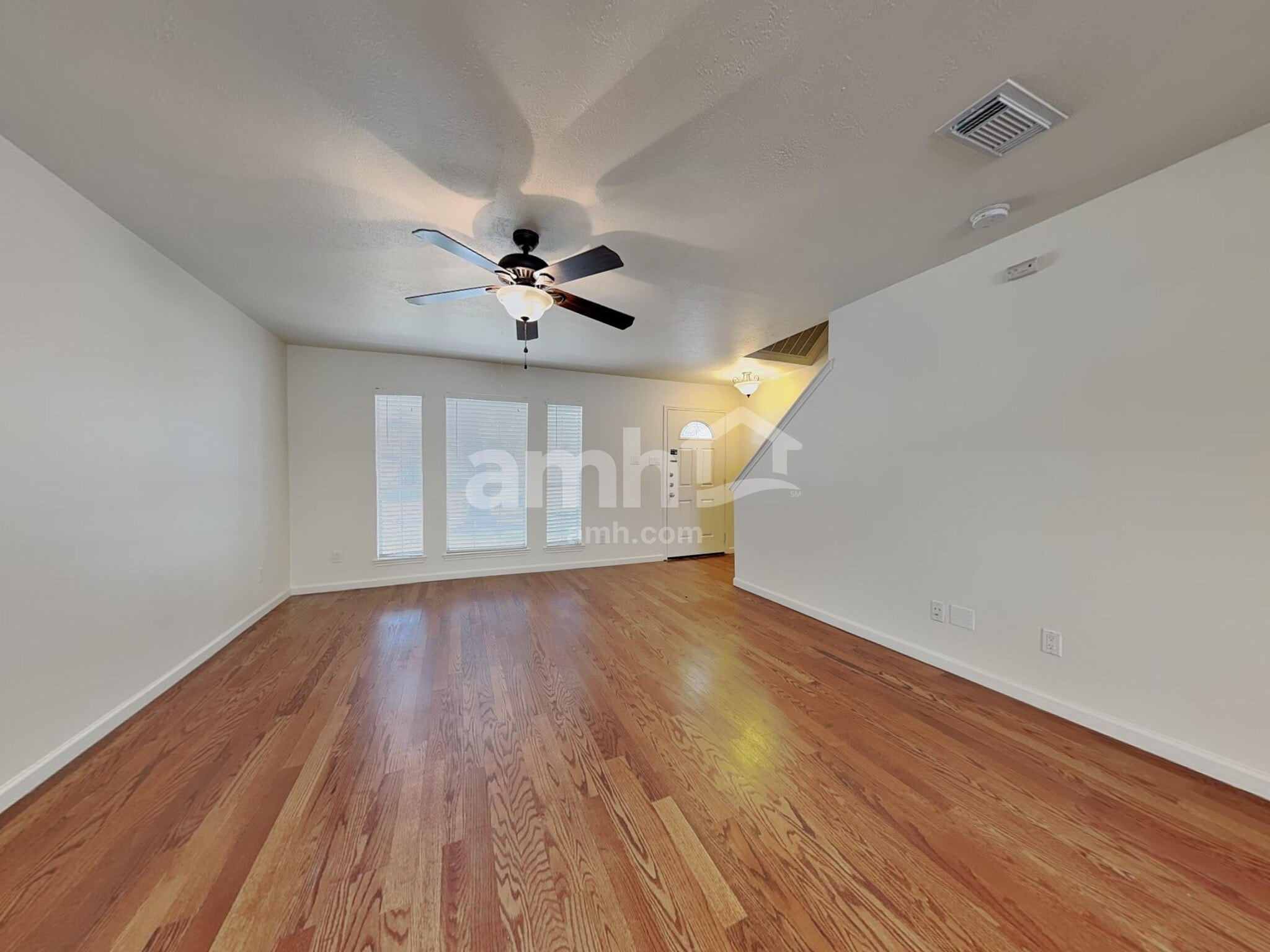 Building Photo - 31106 Perlican Dr