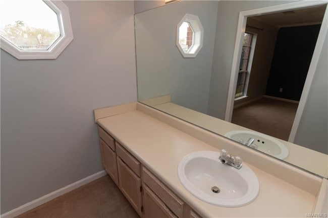 Building Photo - 8357 Grand Oaks Ct