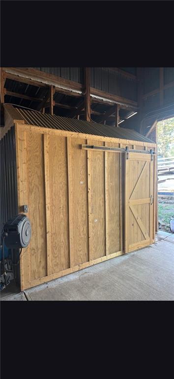 Building Photo - 728 S McCollum Dr