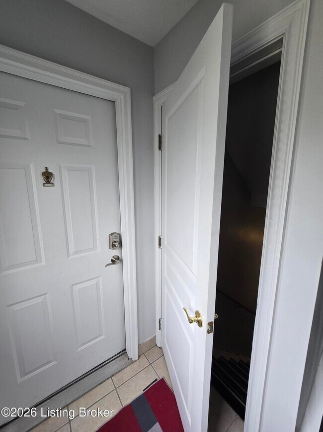 Building Photo - 2831 Goose Creek Rd