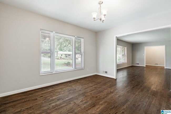 Building Photo - 531 Park Terrace