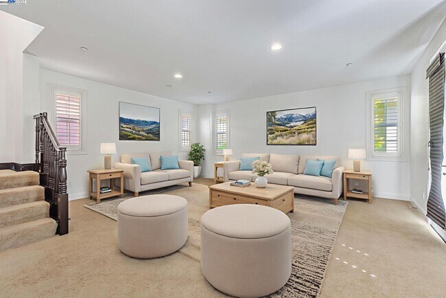 Building Photo - 3579 Rimini Ln