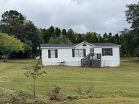 Building Photo - FOR RENT – Peaceful 3BR/2BA Home in Beaure...