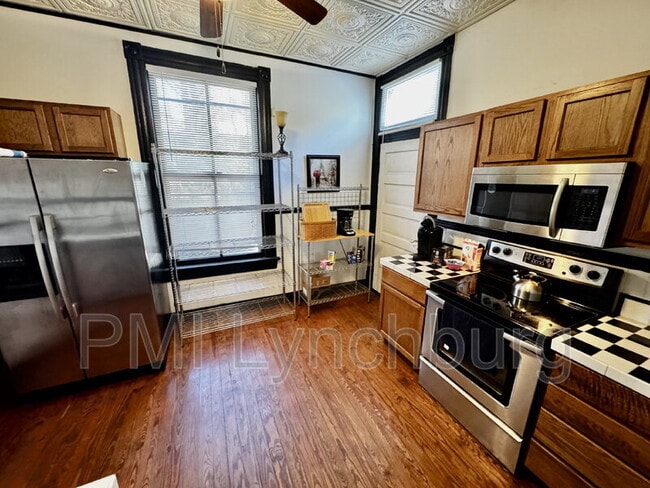 Building Photo - 1316 Harrison St