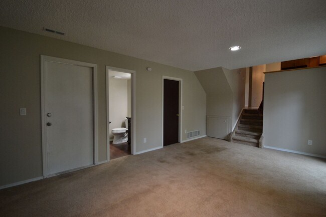 Building Photo - 5080 Harvest Rd