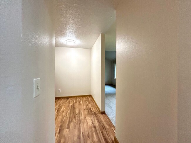Building Photo - One Of The Top Rated Gems Of 2026: Serene 3 Bed + Bonus Room, 2.5 Bath Spacious House!