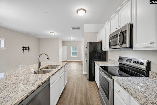 Building Photo - 21 Grayson Grove Ct