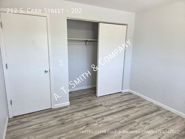 Building Photo - 212 S Carr St