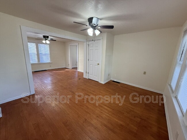 Building Photo - 18 N Fair Oaks Ave