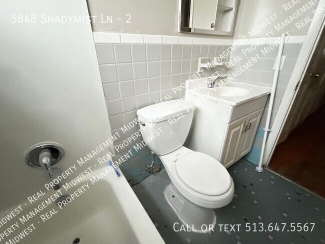 Building Photo - 5848 Shadymist Ln