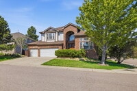 Building Photo - Spectacular Stonegate Living! Gorgeous 3-Bed Corner Finished Basement, Wet Bar, and Custom Marble...