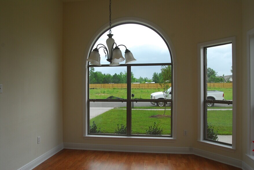 Building Photo - 17977 Restoration Cir