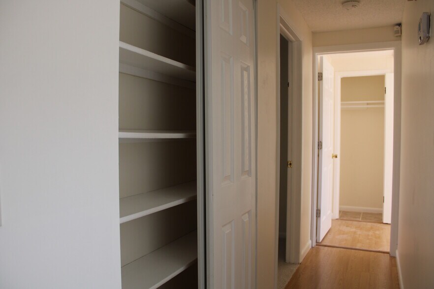 Hallway - 1563 Pawnee St