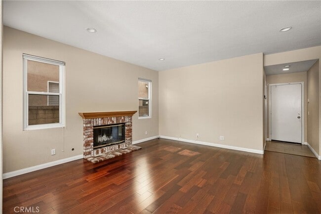 Building Photo - 4867 Tremezzo Dr