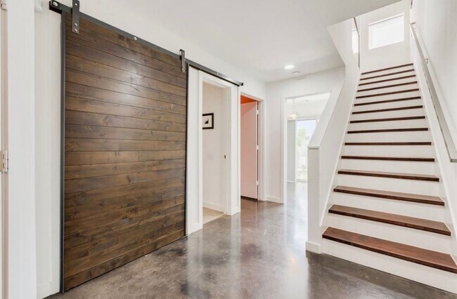 Building Photo - Immaculate 2-Story Urban Loft Townhome wit...