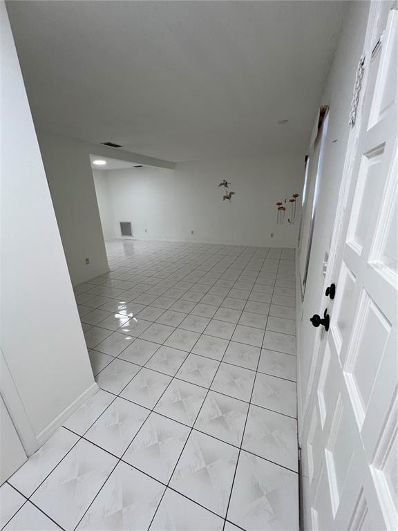 Building Photo - 7455 Wayland Blvd