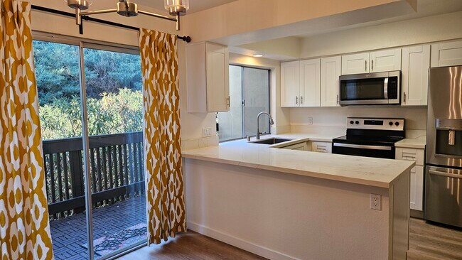 Building Photo - 7964 Mission Center Ct