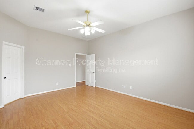 Building Photo - 3924 Highland Vale Ct