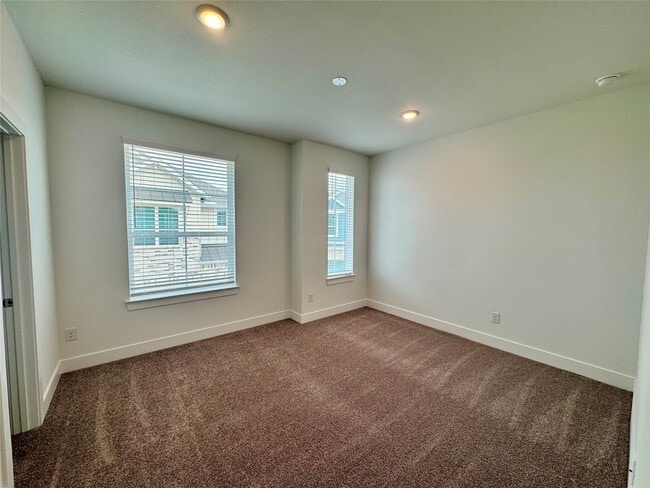 Building Photo - 1210 Shaded Rock Dr