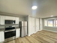 Building Photo - 241 S Main St