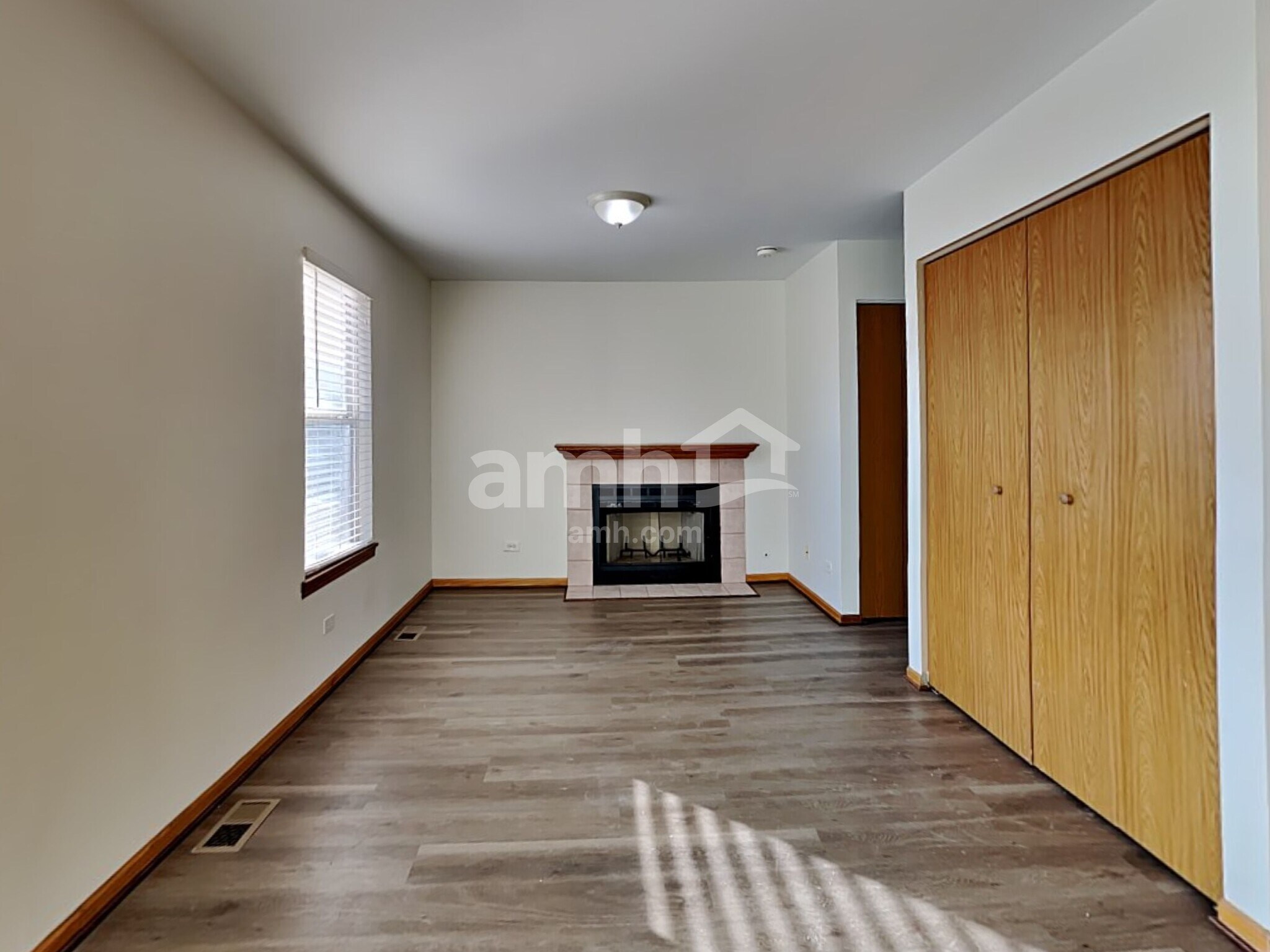 Building Photo - 4710 Peacock Ln