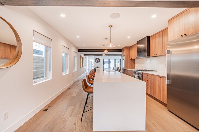 Building Photo - Luxury 3BD, 2.5BA Sloan's Lake Home with Top Floor Flex Room