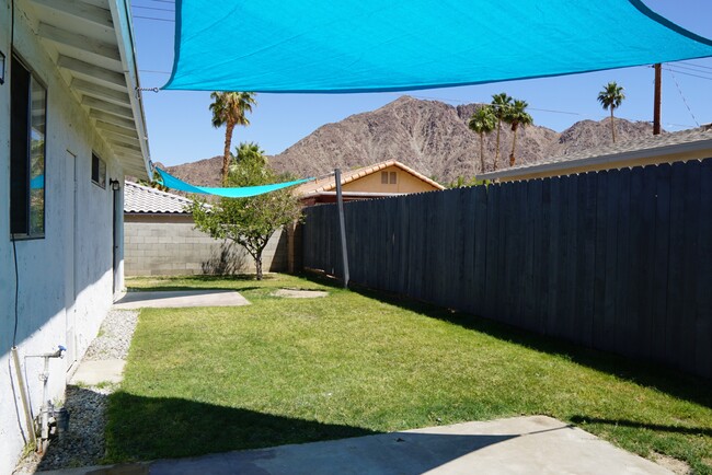 Building Photo - 52790 Avenida Navarro