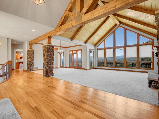 Building Photo - 30296 Snowbird Ln