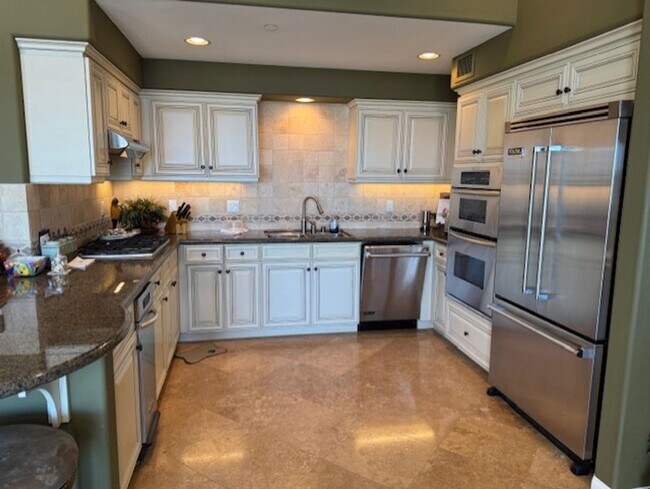 Building Photo - 4324 Tradewinds Dr