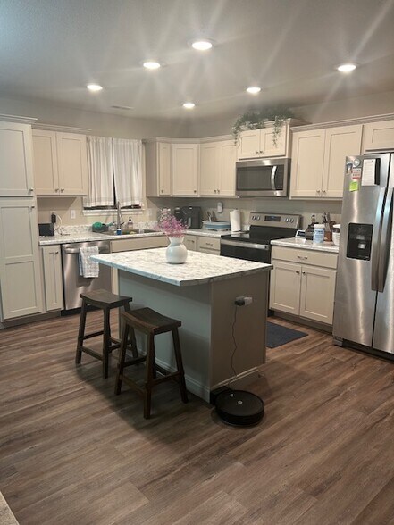 Building Photo - 5524 Sweetgum Cir