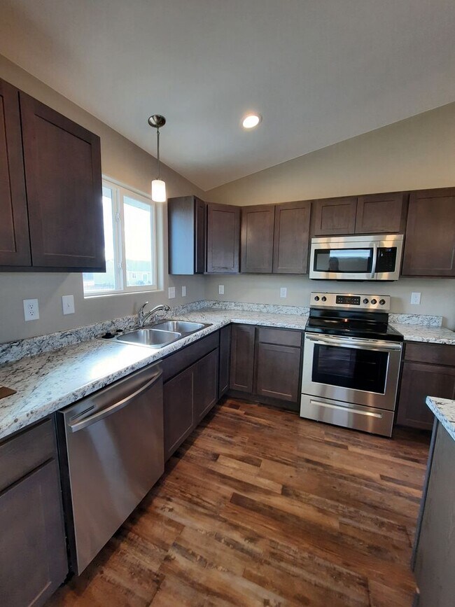 Building Photo - 4 BED | 3 BATH | BRAND-NEW BUILD | DOUBLE GARAGE | RAPID VALLEY