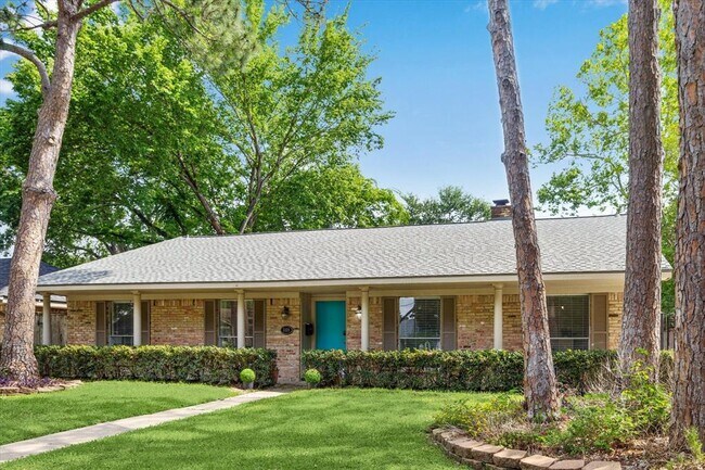 Building Photo - 5939 Rutherglenn Dr