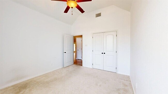 Building Photo - 3900 Latinne Ln
