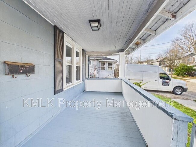 Building Photo - 2337 15th St SW