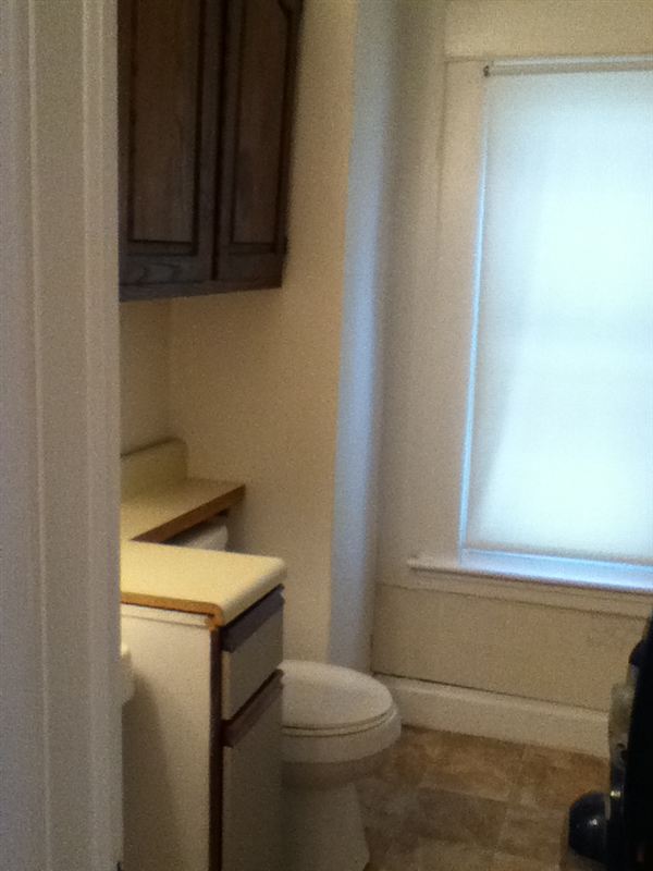 Building Photo - 126 Palmer St NE