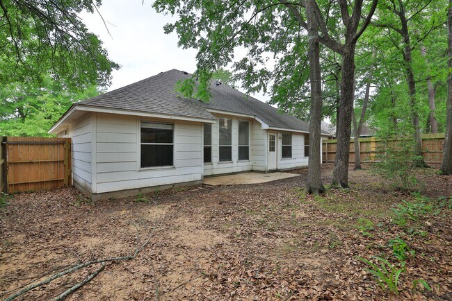 Building Photo - 909 Katie Ln