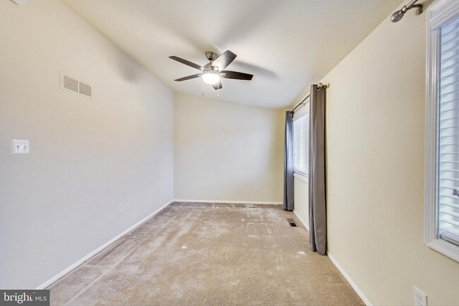 Building Photo - 6510 Overheart Ln