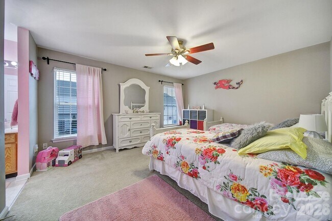 Building Photo - 12252 Stratfield Pl Cir