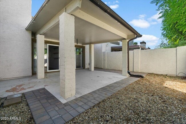 Building Photo - 7755 E Thomas Rd